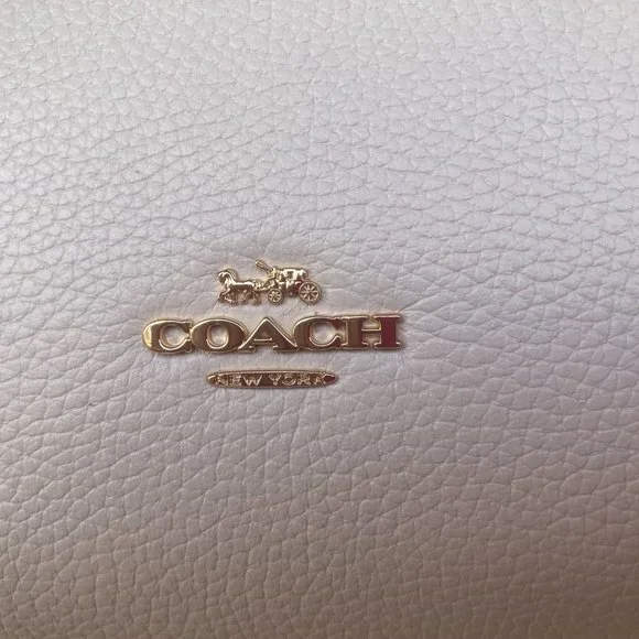 COACH White pebbled leather turnlock chain tote - Picture 3 of 8